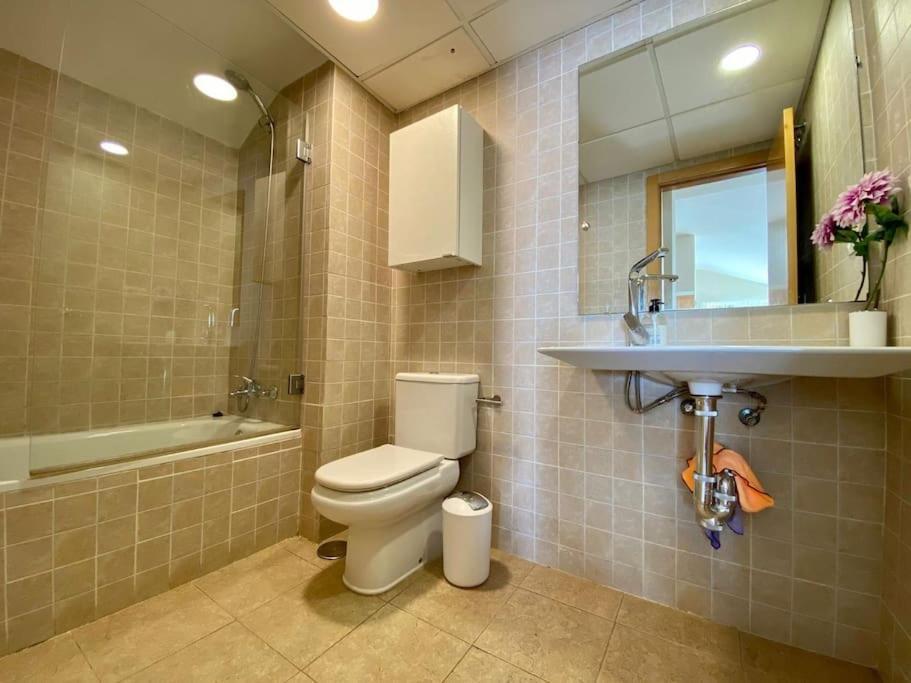 Exclusive Beachfront Penthouse Almayate Alto ภายนอก รูปภาพ